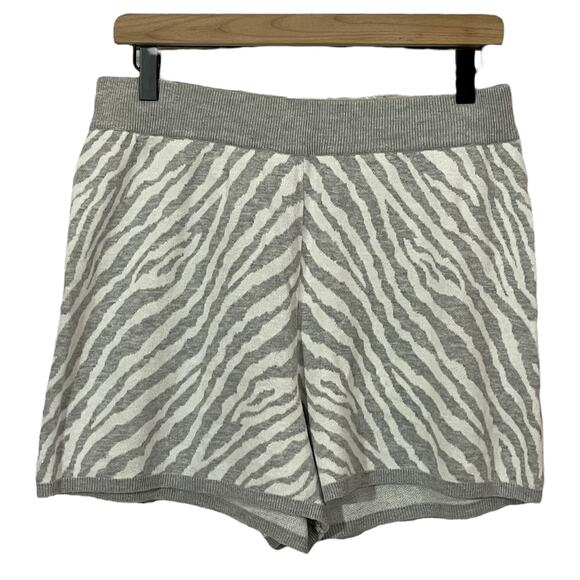 NWOT Anthro Dolan Left Coast Collection Trudy Knit Short - Gray/White - Medium - Picture 1 of 15